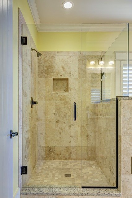 shower-389260_640